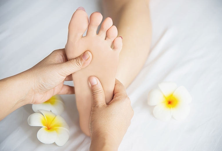 Il cedimento dell’arco plantare Il cedimento dell’arco plantare