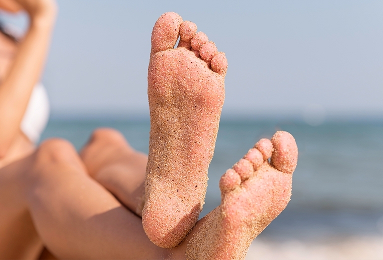 Scottature piedi da sole: che fare? Scottature piedi da sole: che fare?